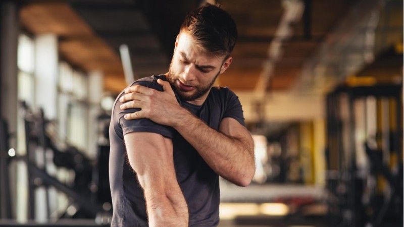 Por que manter a massa muscular é mais importante do que as flutuações de peso após os 30 anos